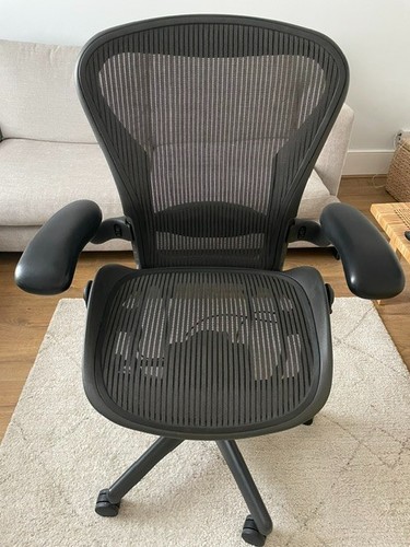 Herman miller aeron - herman, b