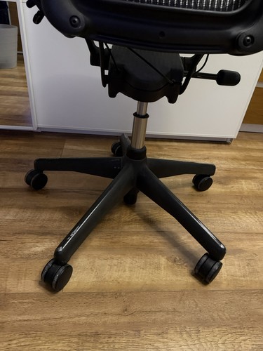 Herman miller aeron chair with - aeron,
