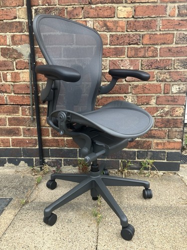 Herman miller aeron remastered - miller,