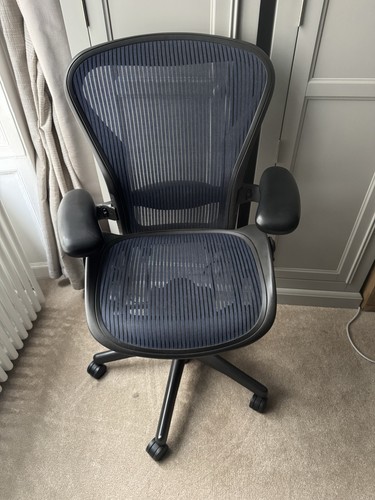 Herman miller aeron - herman,