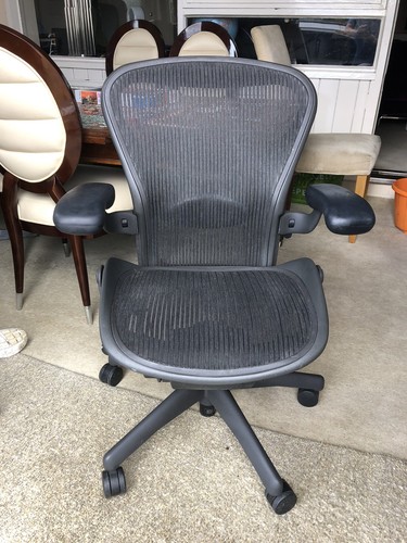 Herman miller aeron size - miller, b