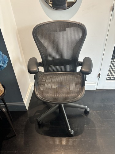 Herman miller aeron size - miller, b
