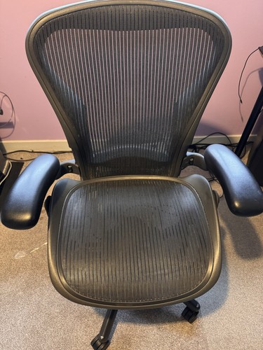 Herman miller aeron office - miller,
