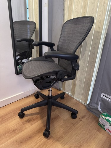 Herman miller aeron - herman,