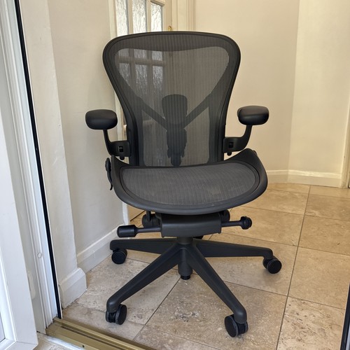 Herman miller aeron chair - herman,