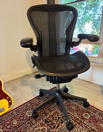 Herman miller aeron - miller, black
