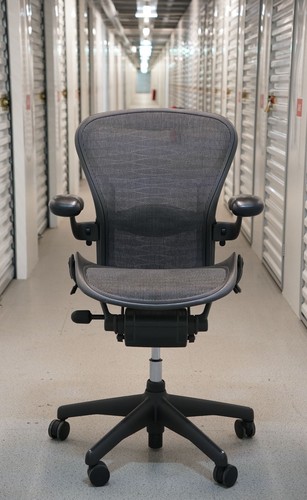 Herman miller aeron - miller,