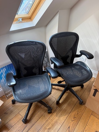 Herman miller aeron - miller, office