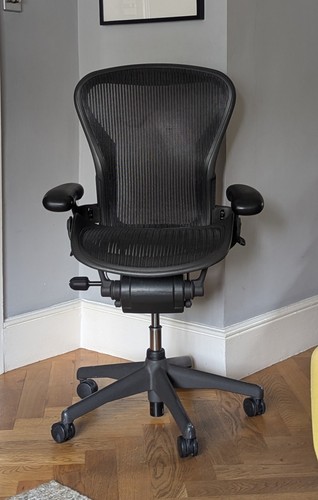 Herman miller aeron office - miller,