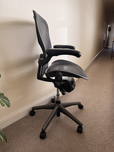 Herman miller aeron - herman,