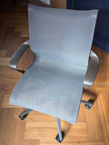 Herman miller setu office - miller,