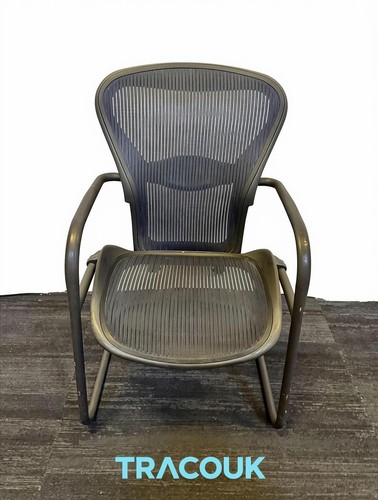 Black herman miller - herman, aeron