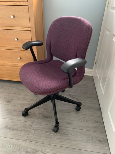 Herman miller equa - herman,