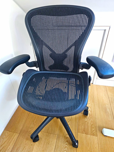 Herman miller aeron - herman,